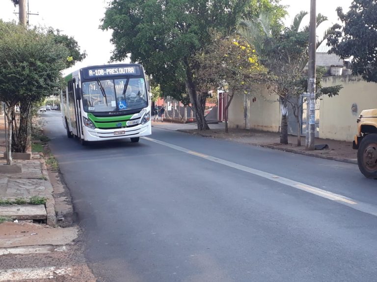 PROURBANO DESCUMPRE CONTRATO DO TRANSPORTE PÚBLICO COM ÔNIBUS MAIS VELHOS QUE O PERMITIDO