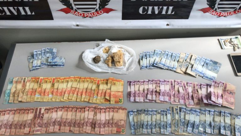 Policiais da DISE prendem traficantes na “favela do brejo”