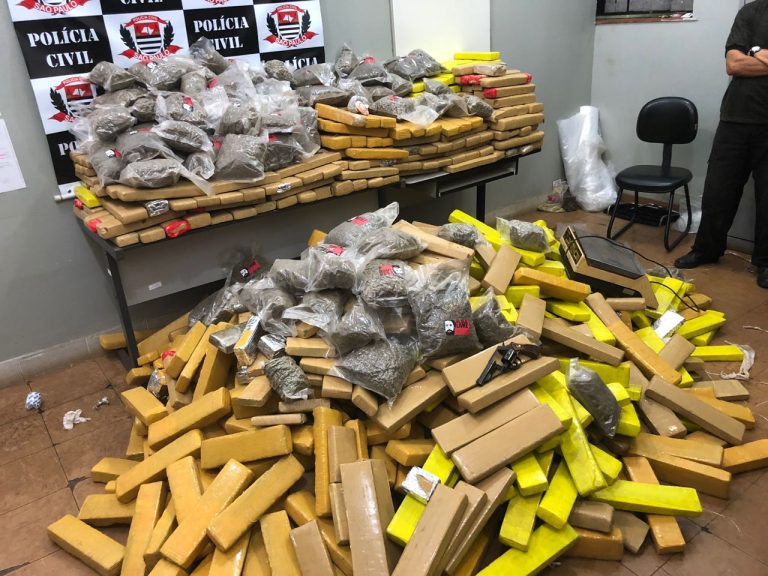 Policiais da DISE prendem suspeitos com uma tonelada de “skank”