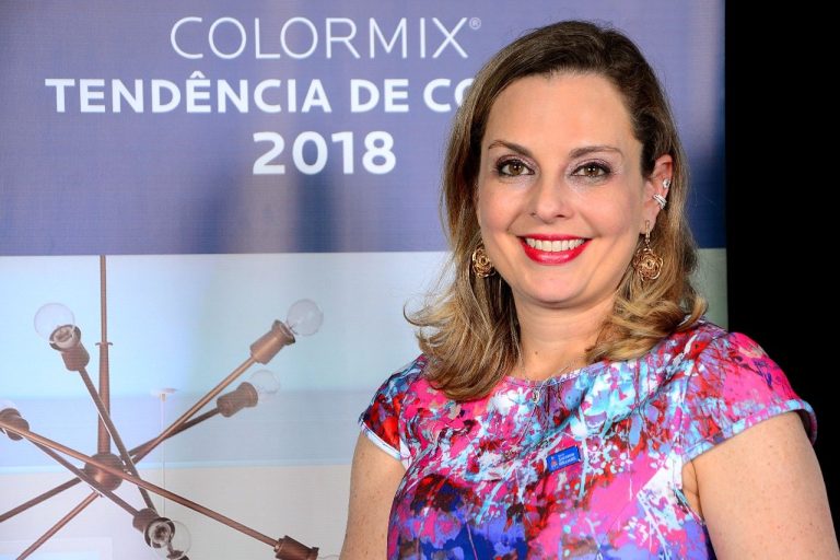 Palestra sobre tendência de cores e a cor do ano nesta quinta-feira, 30, na CASACOR Ribeirão