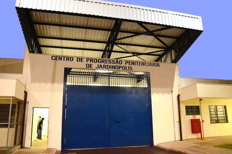 Polícia Federal deflagra Operação Voo Baixo contra o tráfico de drogas