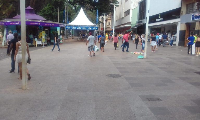 Gerentes de loja têm R$ 50 mil roubados no Centro de Ribeirão Preto