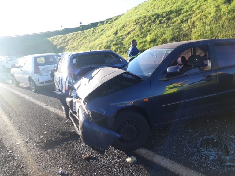 Acidentes prejudicam o trânsito na rodovia Antônio Duarte Nogueira nesta quarta-feira, 12