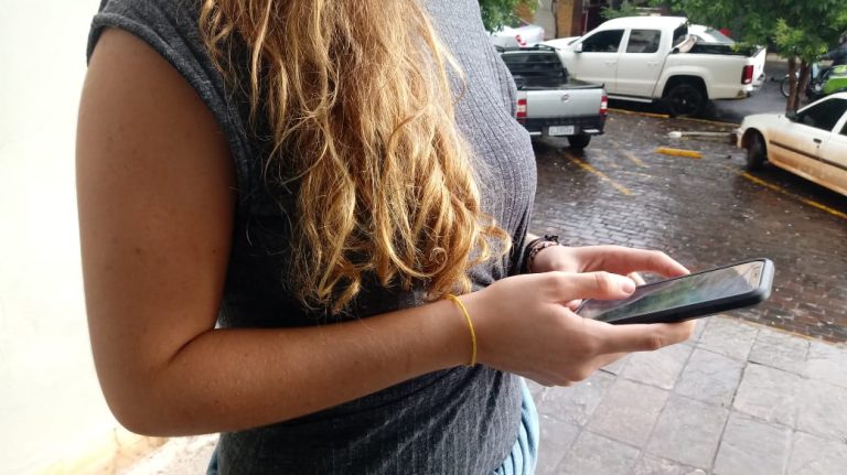 Trio furta mais de 20 celulares em balada de Ribeirão Preto