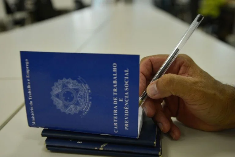 Junho tem saldo positivo de 1.348 empregos em RP