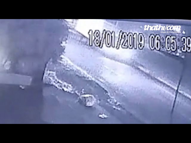 Câmera de segurança flagra acidente fatal na Via Norte