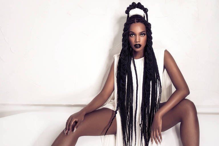 Ingressos para o show da Iza começam a ser vendidos nesta terça-feira em Ribeirão Preto