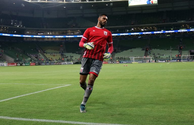 Após reunião com torcedores, Darley reforça compromisso do elenco em salvar o Botafogo