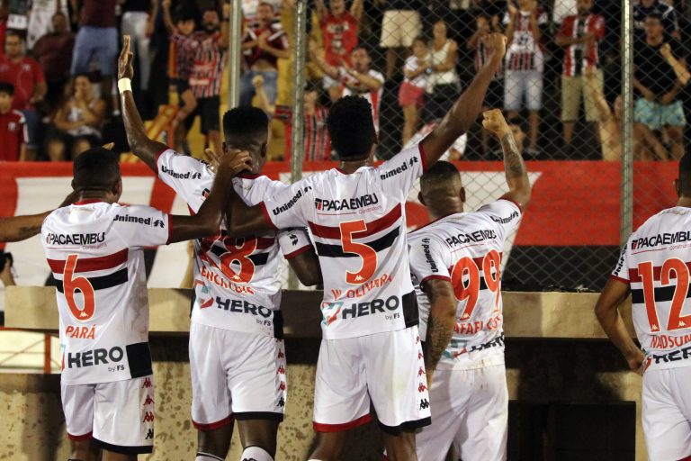 Com 12 jogadores contratados, Botafogo estreia hoje no Paulistão 