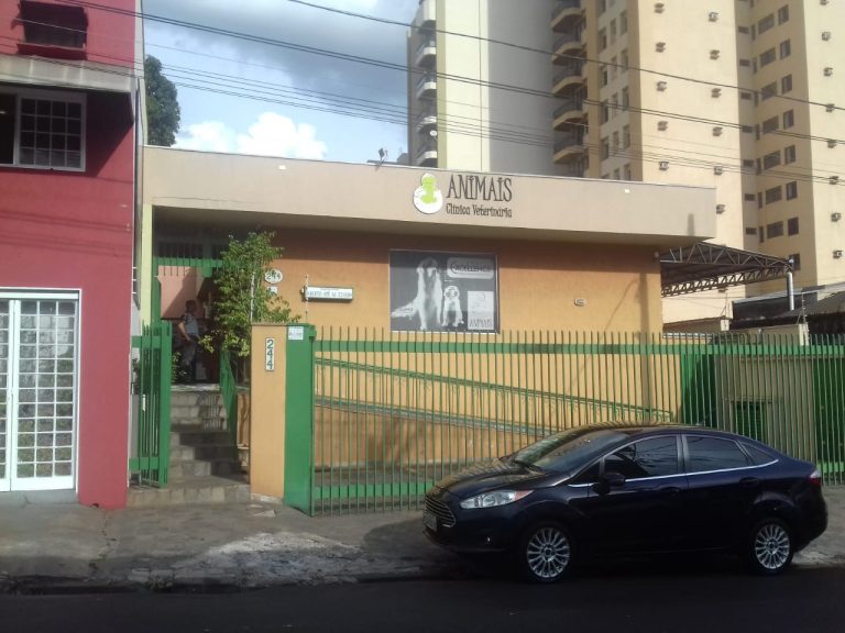 Trio tenta assaltar clínica nos Campos Eliseos