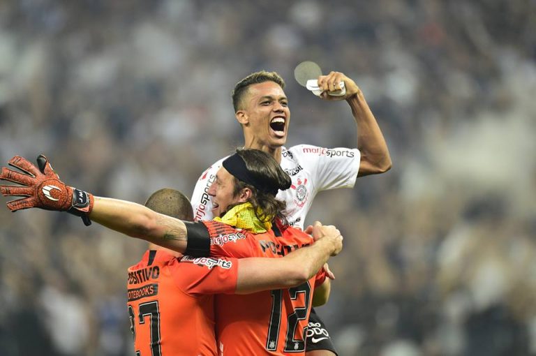 Corinthians vence o São Paulo e é campeão do Paulista 2019