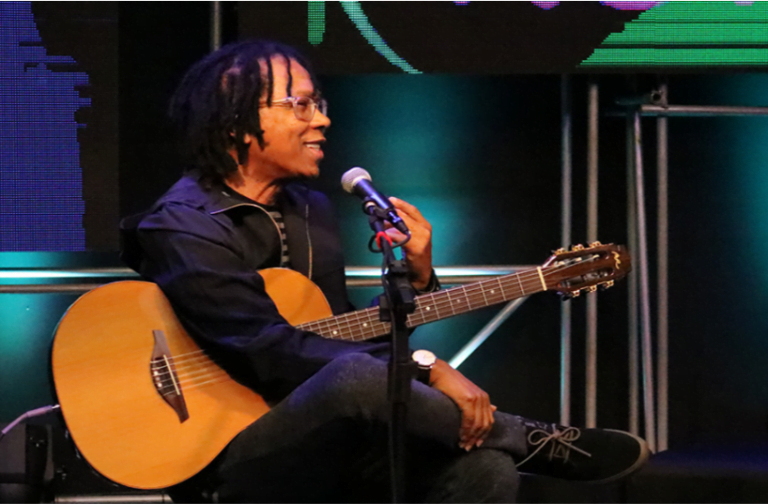 Djavan prepara o lançamento de dois álbuns