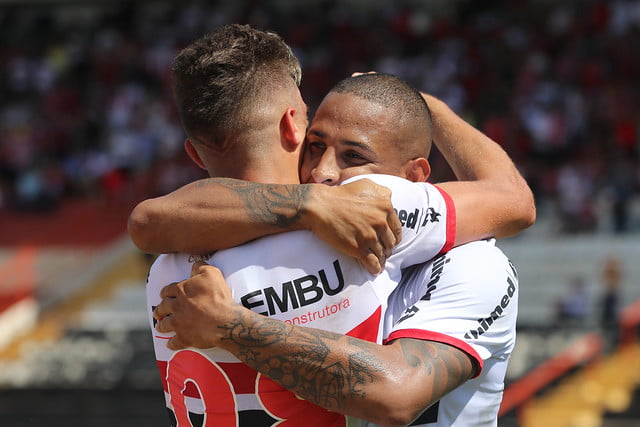 Relembre os confrontos entre Botafogo e América MG