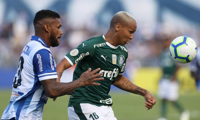 Paulistas no Brasileirão: Palmeiras empata com o CSA