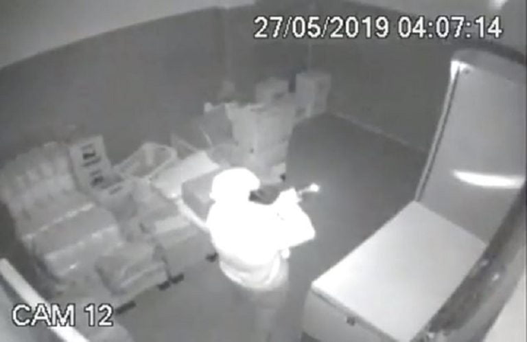 Câmeras flagram furto em restaurante de shopping de Ribeirão Preto