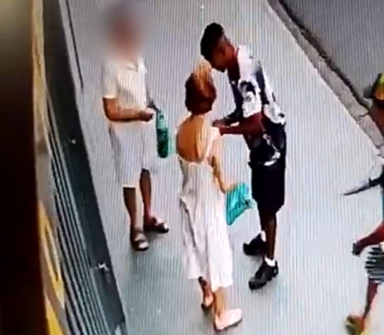 Homem procurado que assaltou casal de idosos é preso pela PM