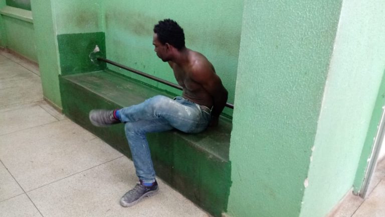 Policiais militares prendem assaltantes de mulheres na Lagoinha