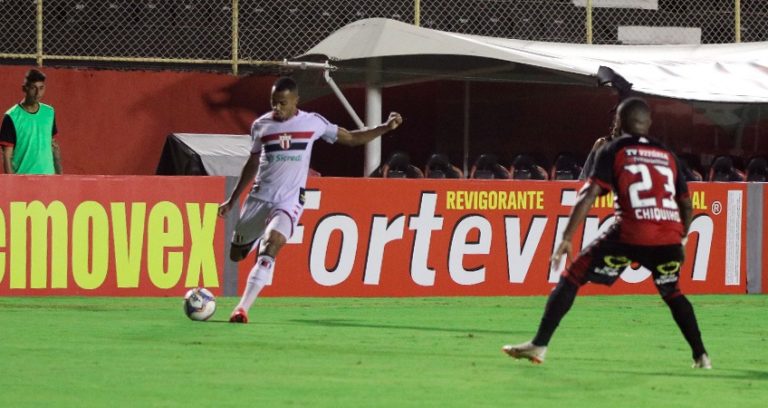 Em bom jogo, Pantera traz um ponto da Bahia