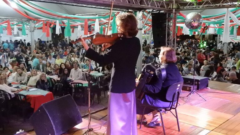 Brodowski recebe a 15ª Piazza Della Nonna