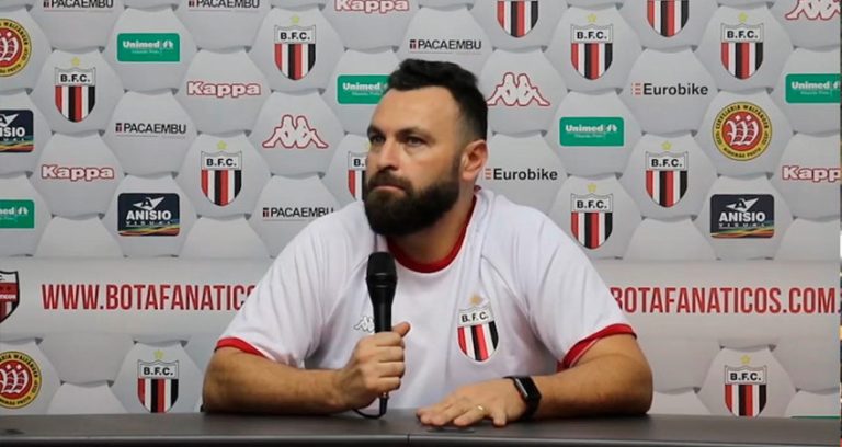 Com passagens no São Paulo, Inter e Grêmio, Diego Cabrera é o novo coordenador técnico do Botafogo