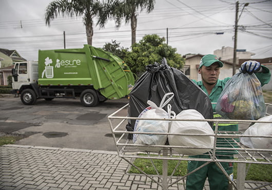 Cenário muda e Estre deve continuar responsável pela coleta de lixo em Ribeirão