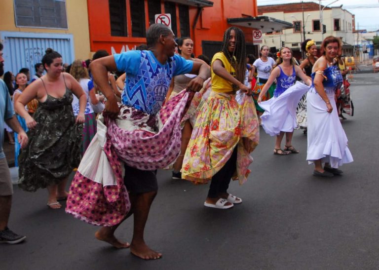 Sesc Ribeirão tem atividades com Maracatu, Jongo e bate papo sobre juventude e cultura