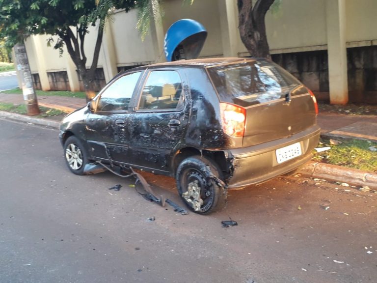 Justiça manda indenizar mulher que teve carro incendiado no assalto à Brinks, em Ribeirão
