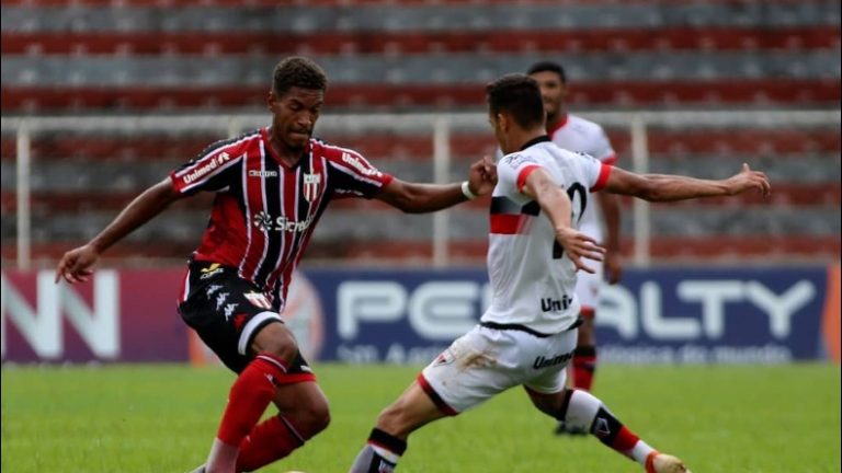 Com emoção, Botafogo bate Atlético (GO) e está nas oitavas da Copinha