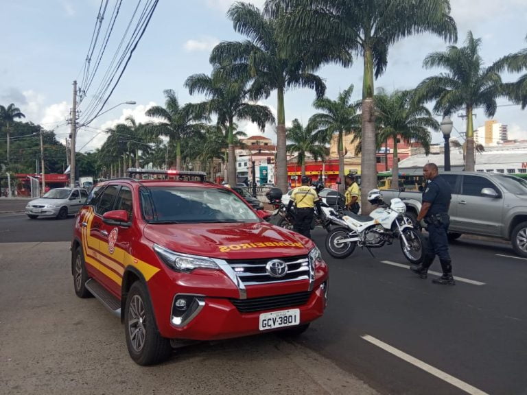 Idoso é atropelado por ônibus do transporte coletivo em frente à rodoviária