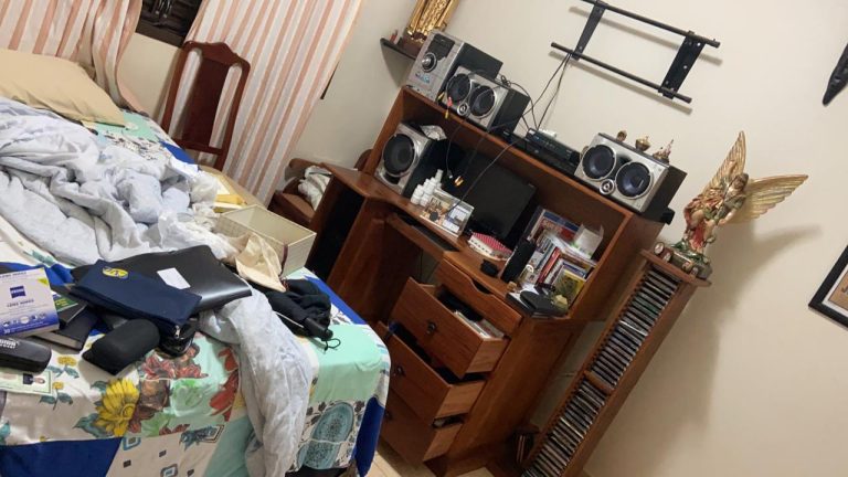 Sobrinho de padre é amarrado durante assalto a casa paroquial em Serrana