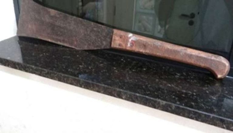 Segurança é preso depois de dar “podãozadas” em pedreiro na zona Sul