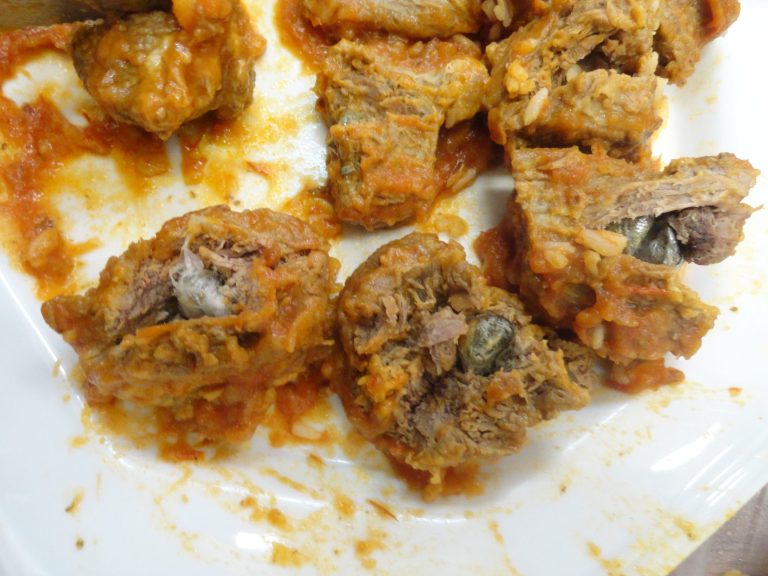 Mulher tenta entrar em presídio com carne recheada de maconha