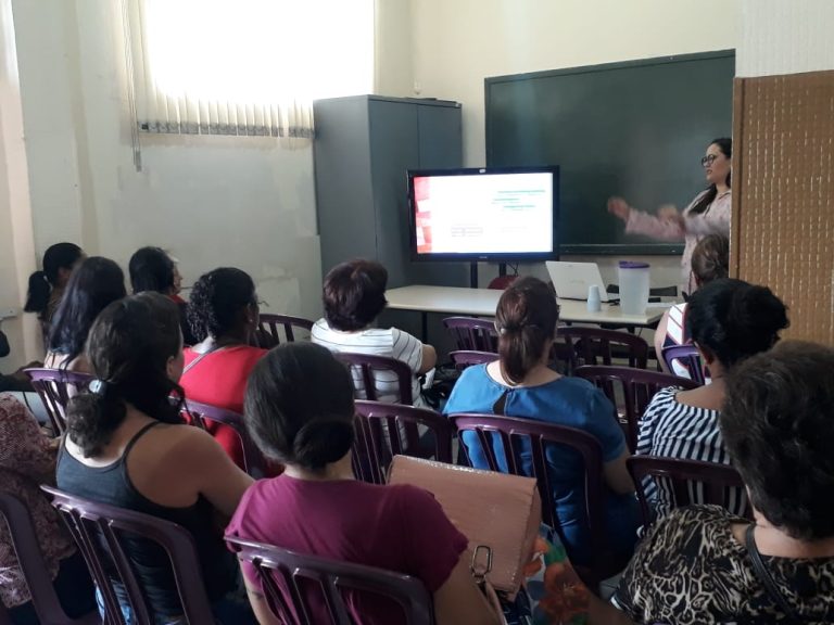 Assistência Social realiza Semana da Mulher com palestras e serviços de beleza