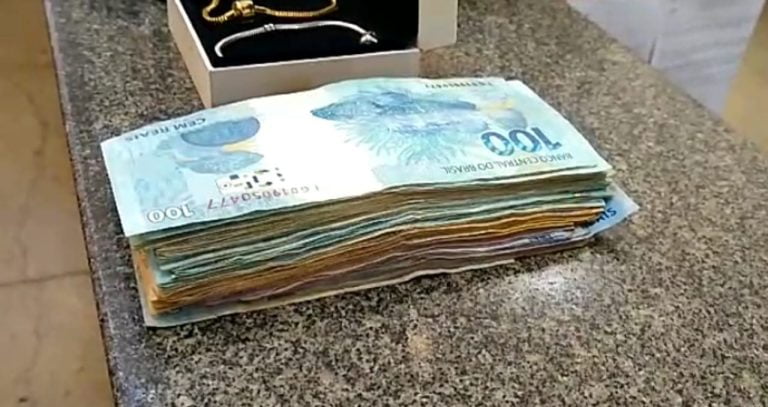 Ladrões são presos em Ribeirão após assaltarem família em Serrana