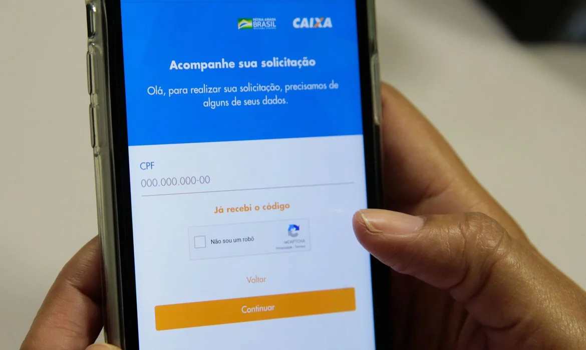Caixa paga nesta quarta-feira (14) o auxílio emergencial a 1,6 milhão de pessoas