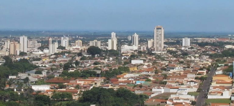Justiça derruba decreto do prefeito e proíbe comércio em Sertãozinho