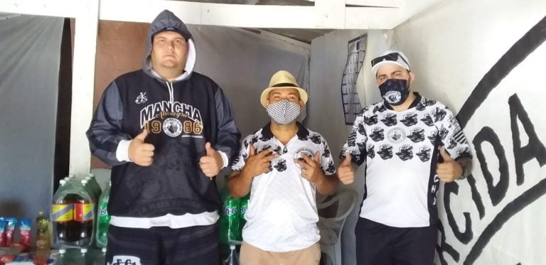 Torcida Mancha Alvinegra faz ação social em comunidade de Ribeirão Preto