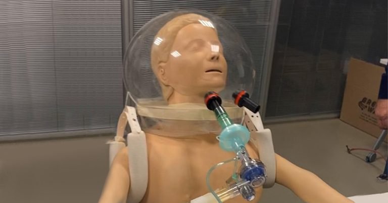 Pesquisadores da USP desenvolvem “capacete-respirador” para tratar pacientes com a covid-19