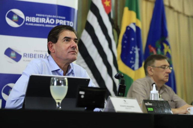 PSL entra com novo pedido de impeachment contra Nogueira