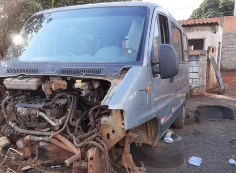 Rastreador leva PM até desmanche de carros na avenida Brasil em Ribeirão Preto