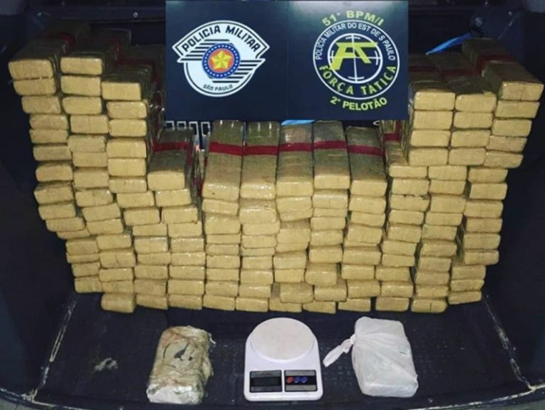 Ribeirão Preto: Força Tática da PM prende homem com 155 Kg de maconha na rua Caravelas