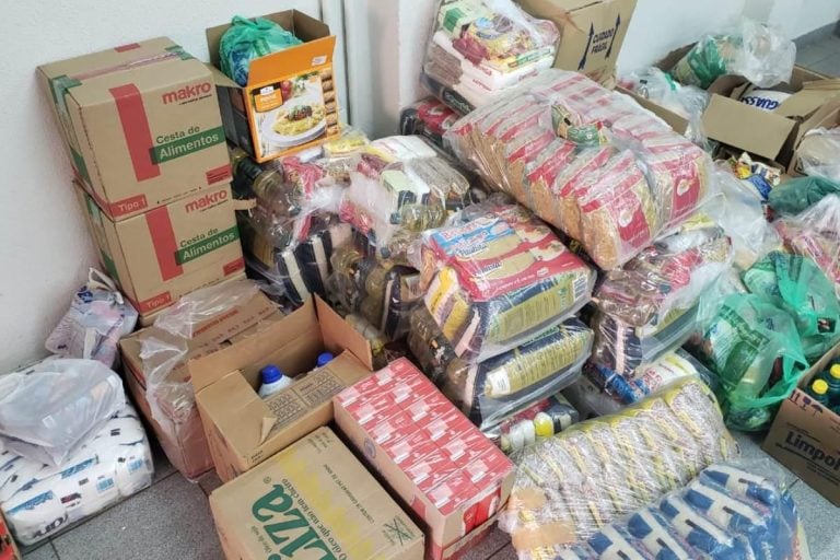 Doação de cestas básicas para famílias em situação vulnerável pode ser realizada sem sair de casa