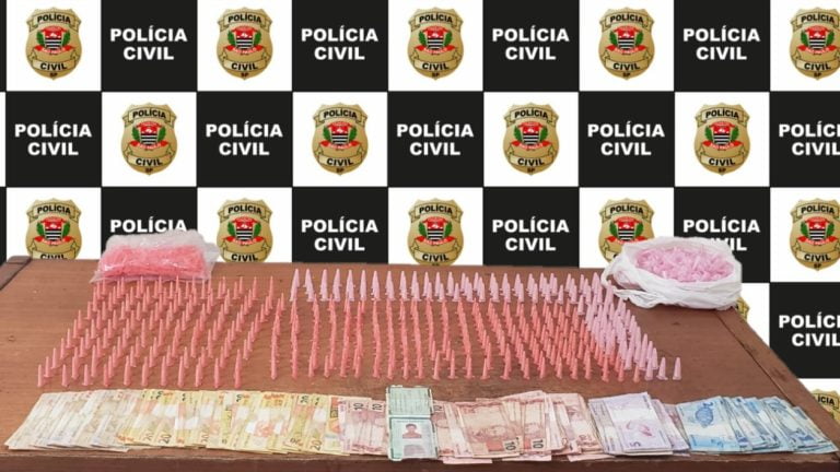 DIG e DISE de Sertãozinho prendem traficante com 1.473 pinos de cocaína na Vila Áurea