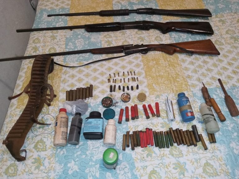 Polícia Militar apreende três espingardas em residência de Batatais