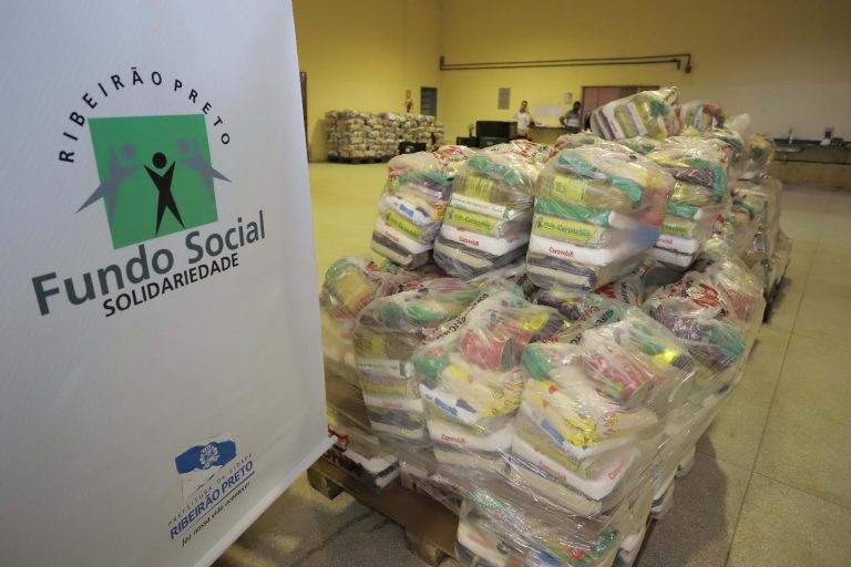 Campanha Ribeirão Solidária arrecada 15,9 mil cestas básicas