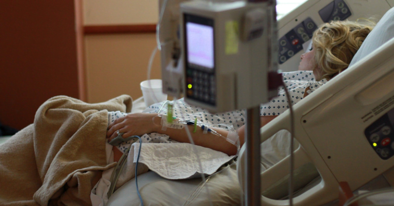 SP registra 29,9 mil óbitos e 801,4 mil casos de coronavírus