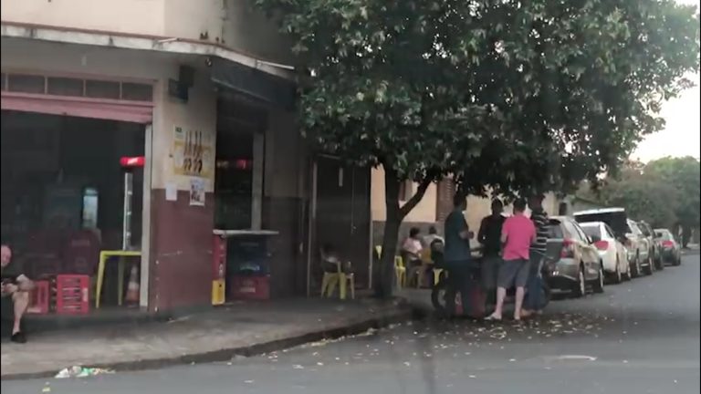 VÍDEO | Flagrante em bar revela: Ribeirão Preto desrespeita decreto municipal e não cumpre o isolamento social
