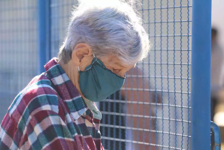 Idosos são as principais vítimas da Covid-19 e eles merecem atenção redobrada durante a pandemia