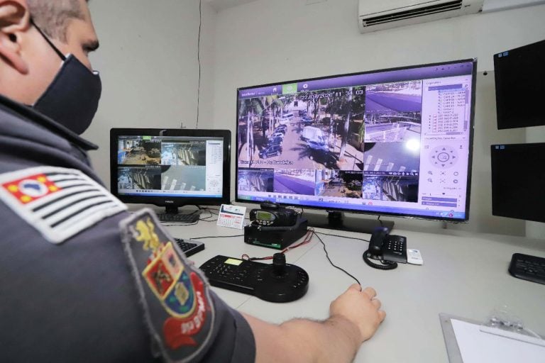 Ribeirão amplia vigilância por câmeras e instala 16 novos equipamentos na região central