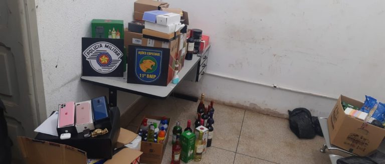 Enfermeira é detida após furtar celular de paciente e gastar mais de R$ 20 mil em compras online